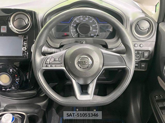 Nissan NOTE 2017-06 6265386-10
