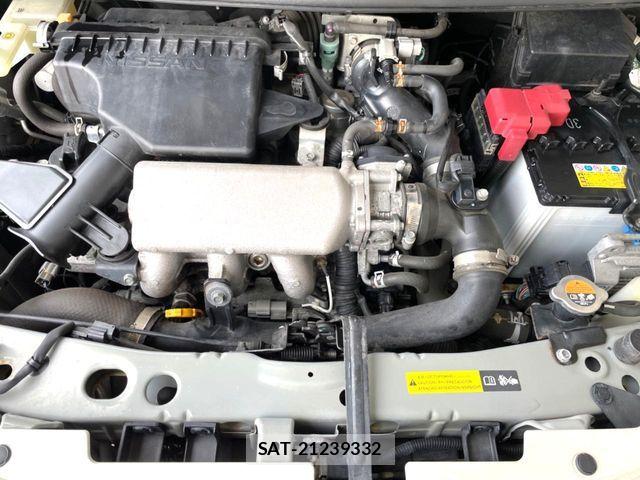Nissan NOTE 2013-08 6265407-15