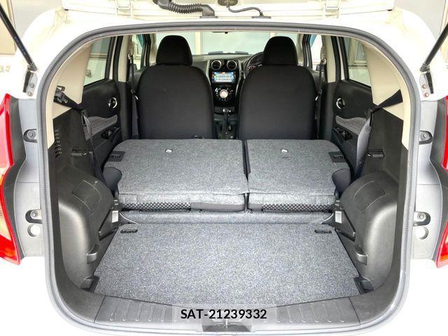 Nissan NOTE 2013-08 6265407-7