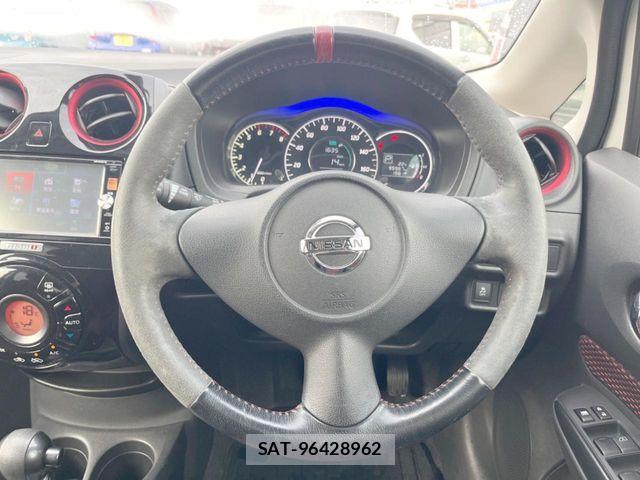 Nissan NOTE 2015-03 6277027-11