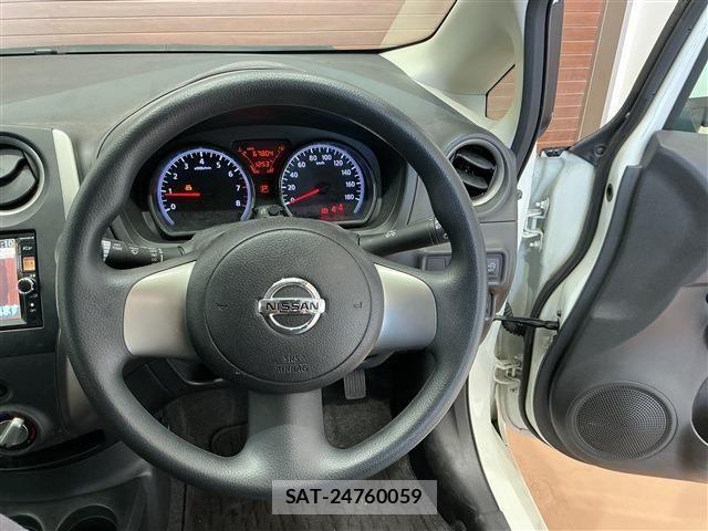 Nissan NOTE 2012-11 6272523-12