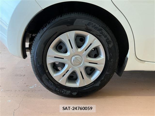 Nissan NOTE 2012-11 6272523-4