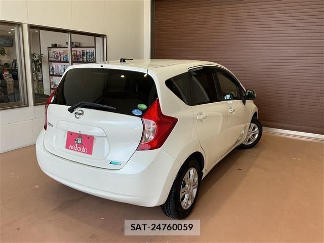 Nissan NOTE 2012-11 6272523-5