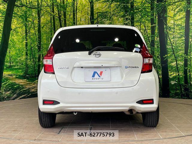Nissan NOTE 2018-01 6501397-15