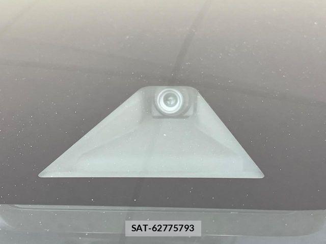 Nissan NOTE 2018-01 6501397-5