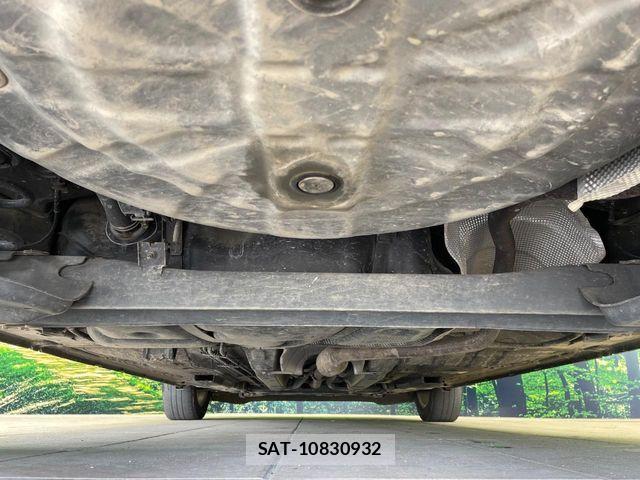 Nissan NOTE 2019-08 6501378-19