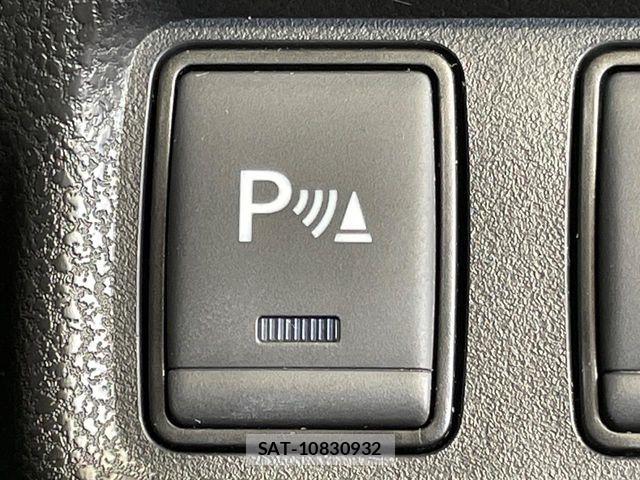 Nissan NOTE 2019-08 6501378-4