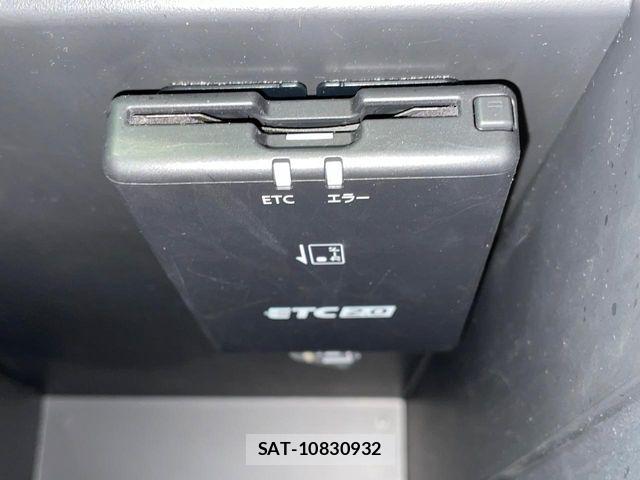 Nissan NOTE 2019-08 6501378-6