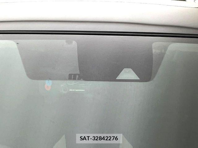 Nissan NOTE 2018-02 6546296-5