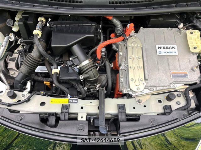 Nissan NOTE 2017-06 6613855-17
