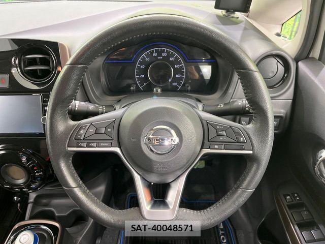 Nissan NOTE 2017-11 6613858-10