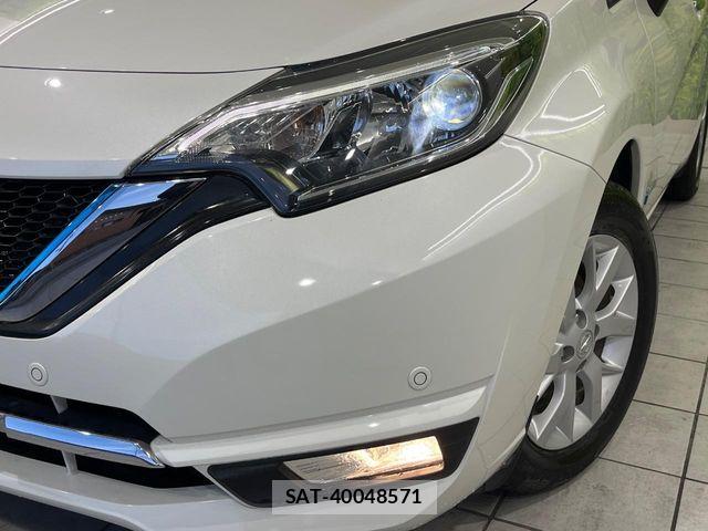 Nissan NOTE 2017-11 6613858-11