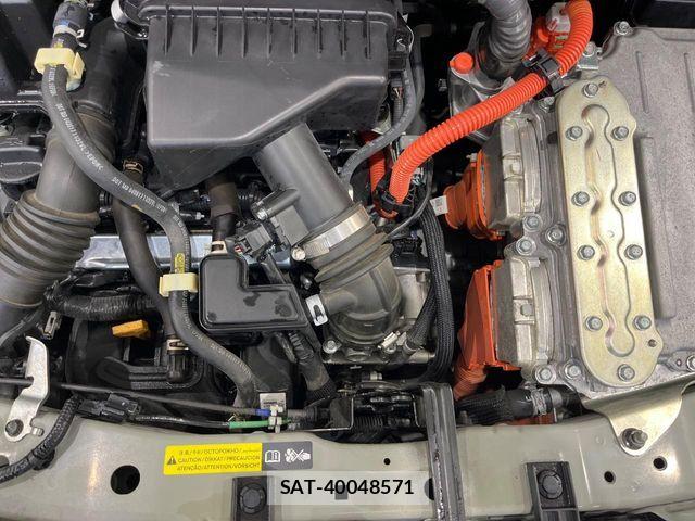 Nissan NOTE 2017-11 6613858-17