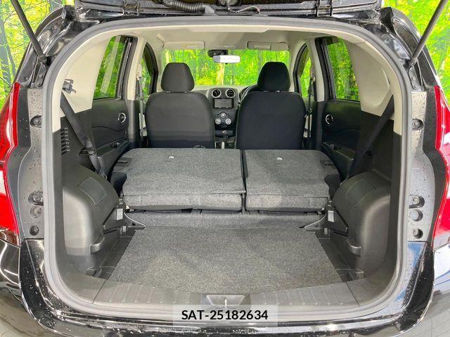 Nissan NOTE 2017-08 6642122-9