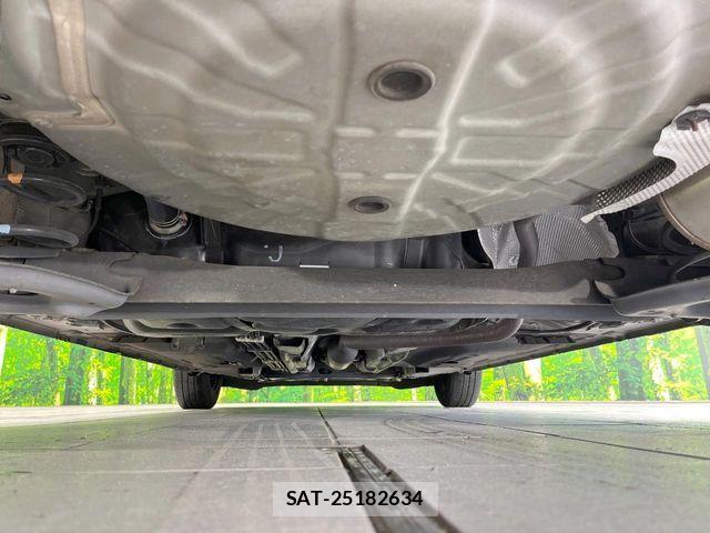 Nissan NOTE 2017-08 6642122-18