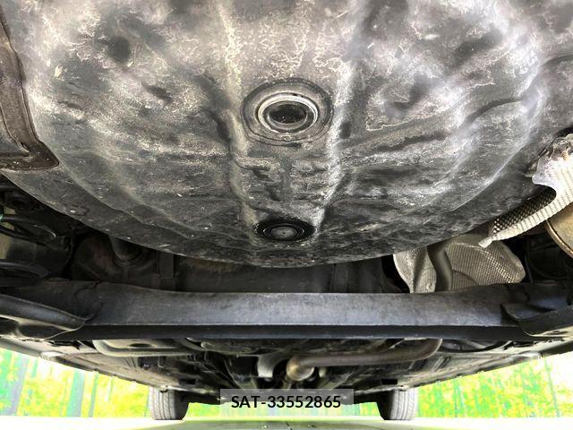 Nissan NOTE 2018-02 6673016-18