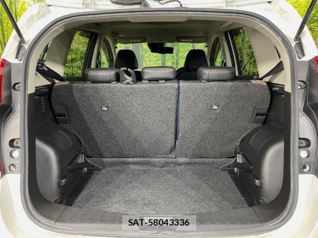 Nissan NOTE 2017-09 6673000-9