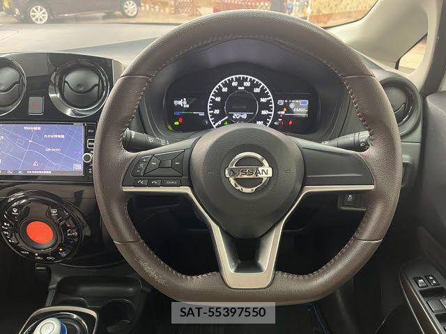 Nissan NOTE 2017-01 6672995-13