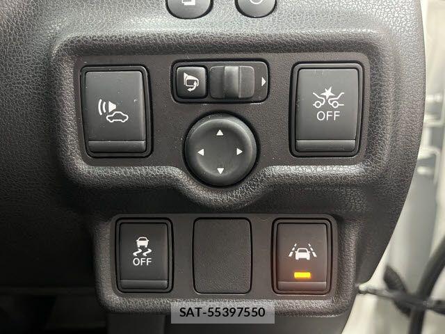 Nissan NOTE 2017-01 6672995-16