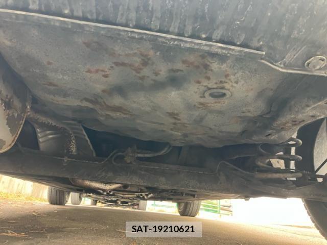 Nissan NOTE 2011-02 6673030-9