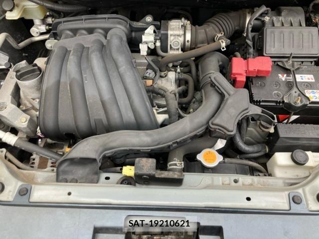 Nissan NOTE 2011-02 6673030-12