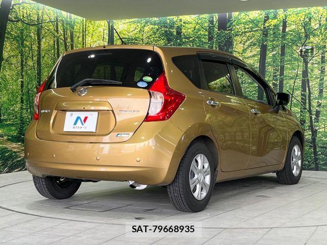 Nissan NOTE 2014-10 6673007-16