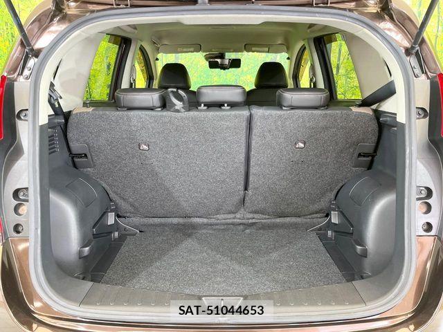 Nissan NOTE 2017-04 6673012-9