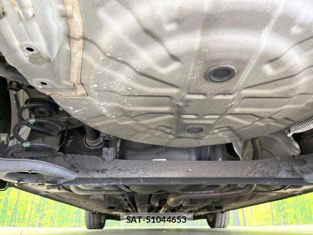 Nissan NOTE 2017-04 6673012-18