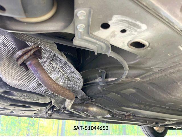 Nissan NOTE 2017-04 6673012-19