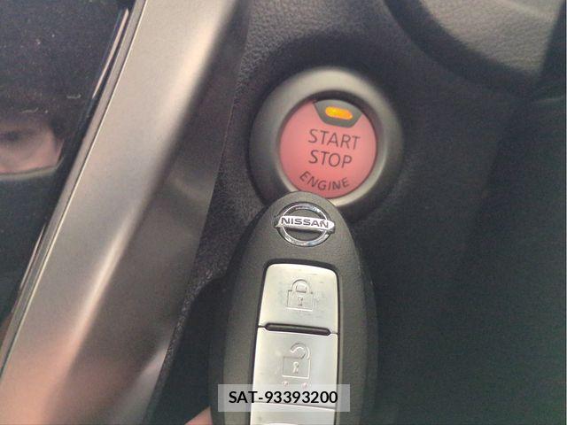 Nissan NOTE 2015-05 6673026-13