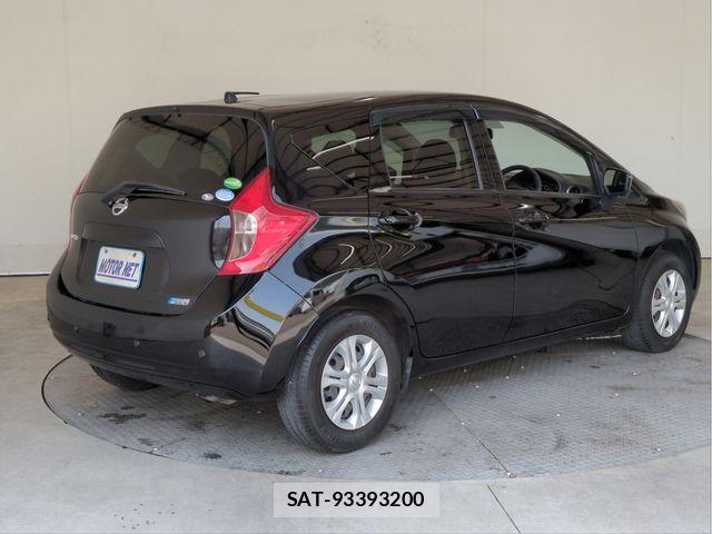 Nissan NOTE 2015-05 6673026-1