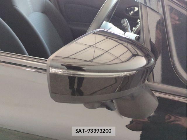 Nissan NOTE 2015-05 6673026-23