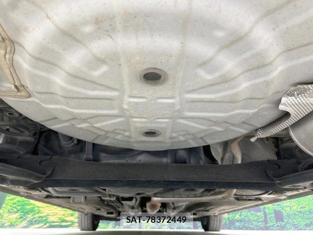 Nissan NOTE 2014-05 6673019-18