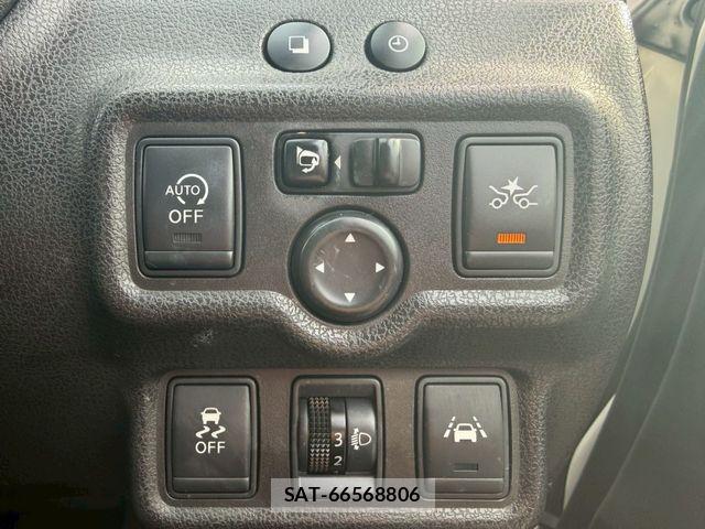 Nissan NOTE 2014-06 6673023-12