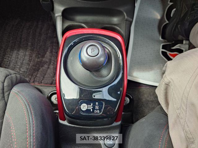 Nissan NOTE 2019-01 6673003-15