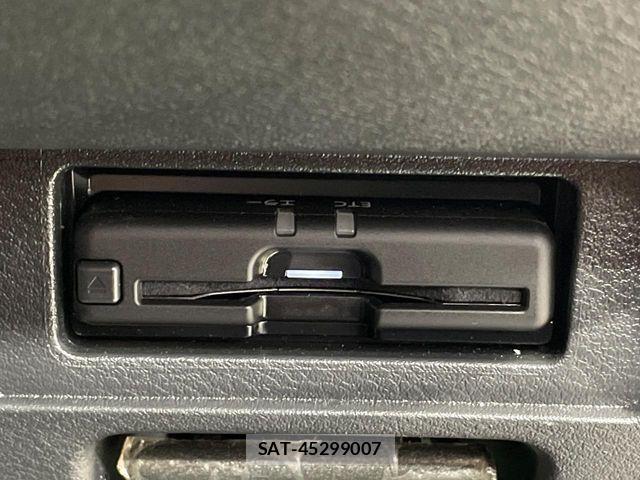 Nissan NOTE 2021-08 6672987-5