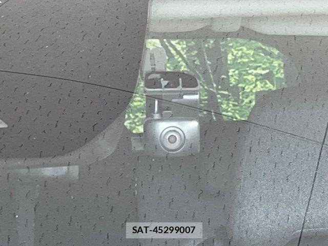 Nissan NOTE 2021-08 6672987-6