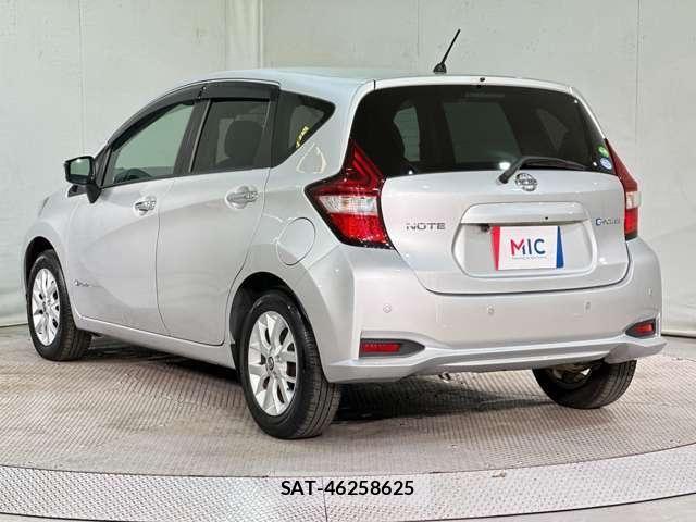 Nissan NOTE 2021-03 6673010-6