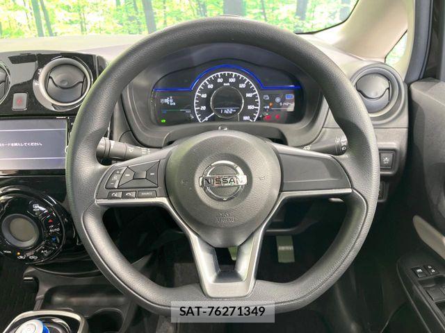 Nissan NOTE 2017-05 6672999-9