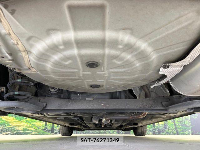 Nissan NOTE 2017-05 6672999-17