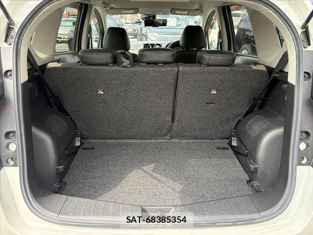 Nissan NOTE 2017-07 6677317-19