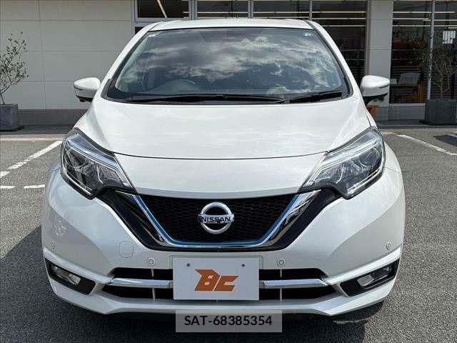 Nissan NOTE 2017-07 6677317-8