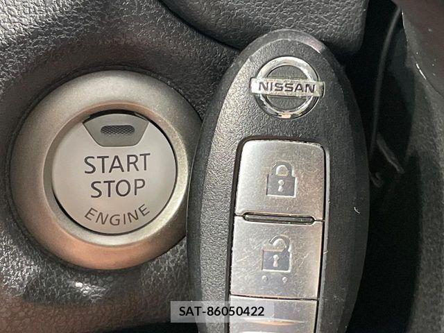 Nissan NOTE 2016-08 6677330-5