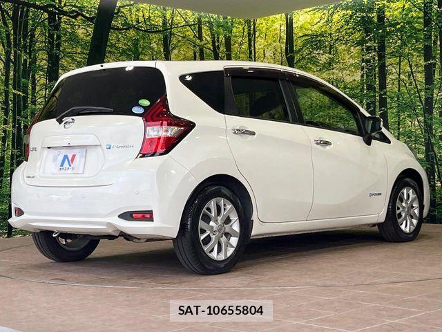 Nissan NOTE 2017-07 6677304-16