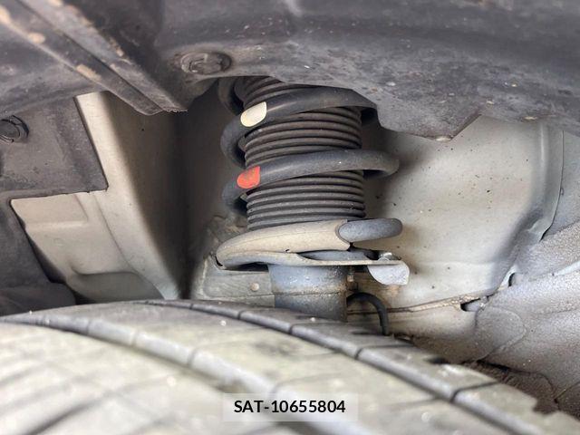 Nissan NOTE 2017-07 6677304-19