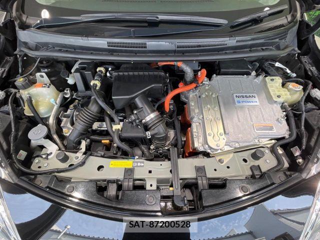 Nissan NOTE 2019-07 6677300-17