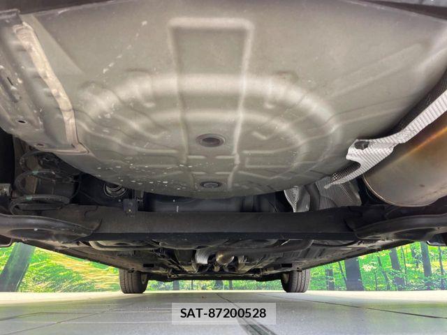 Nissan NOTE 2019-07 6677300-18