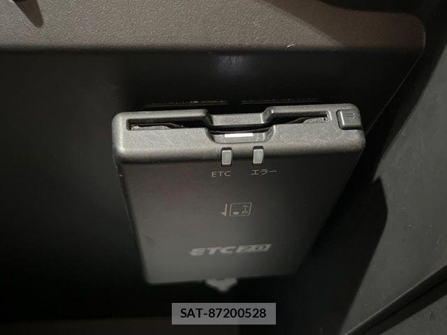 Nissan NOTE 2019-07 6677300-3