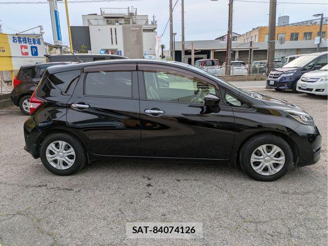 Nissan NOTE 2017-04 6677329-17