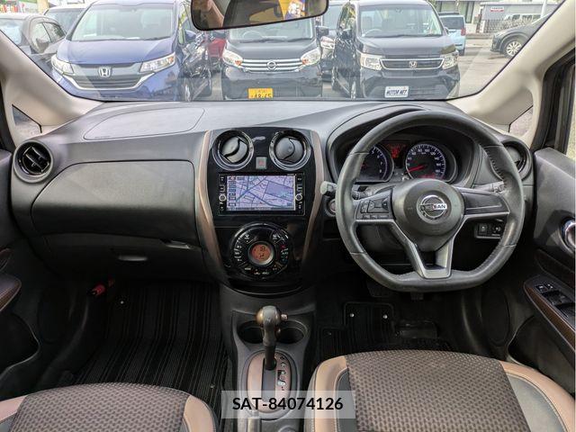 Nissan NOTE 2017-04 6677329-8